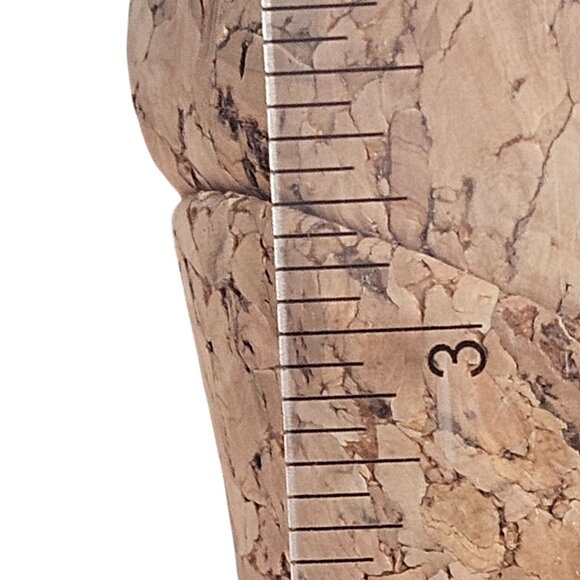 Gucci Women’s Gold Wedge Sandals 8.5 B Cork Heel Minimalist Resort Chic Boho - Picture 16 of 16